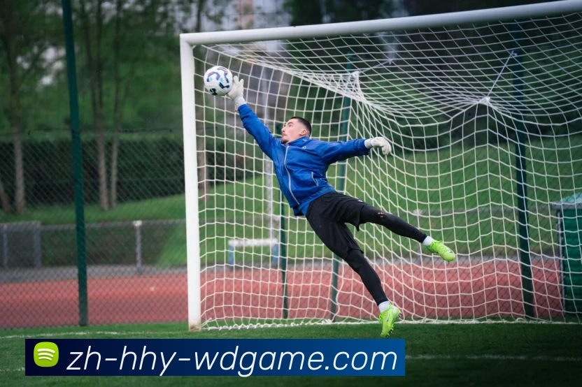 问鼎娱乐APP 高清赛事图